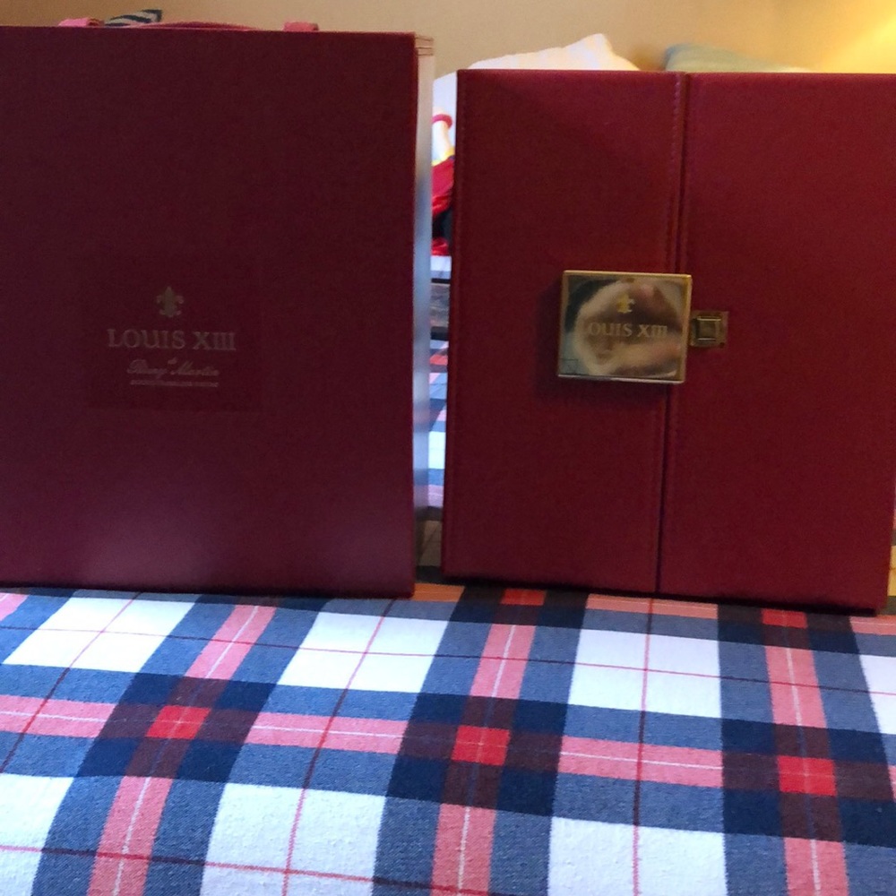 LOUIS XIII BOXES